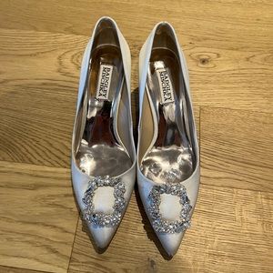 BADGLEY MISCHKA COLLECTION Carrie Crystal Embellished Pump